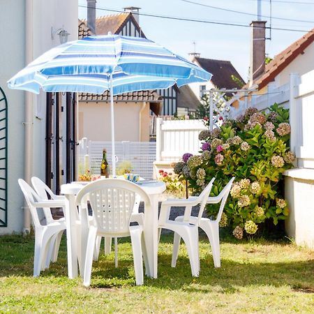 La Maison Cabourgeaise Proche Mer מראה חיצוני תמונה